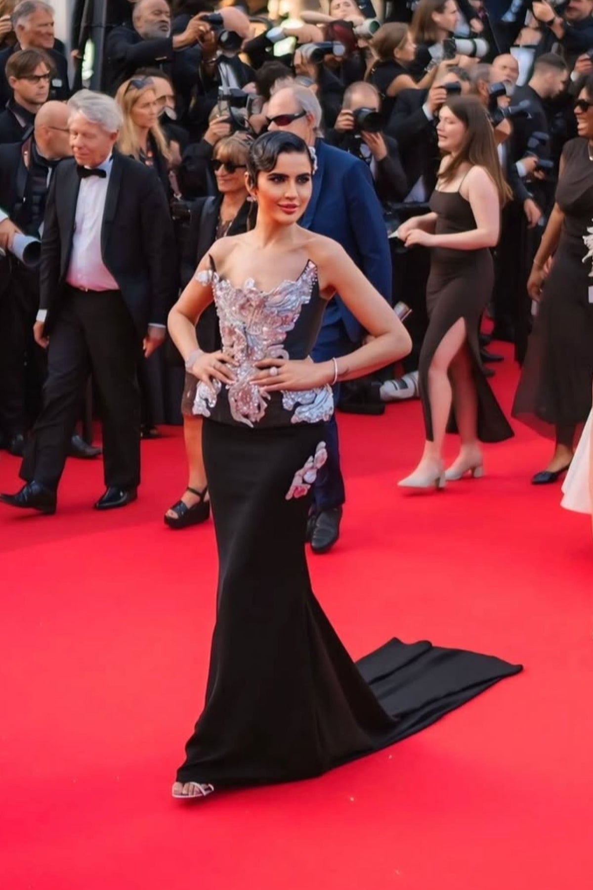 «La Bohème Dorée»: Eastern Elegance Meets European Aristocracy