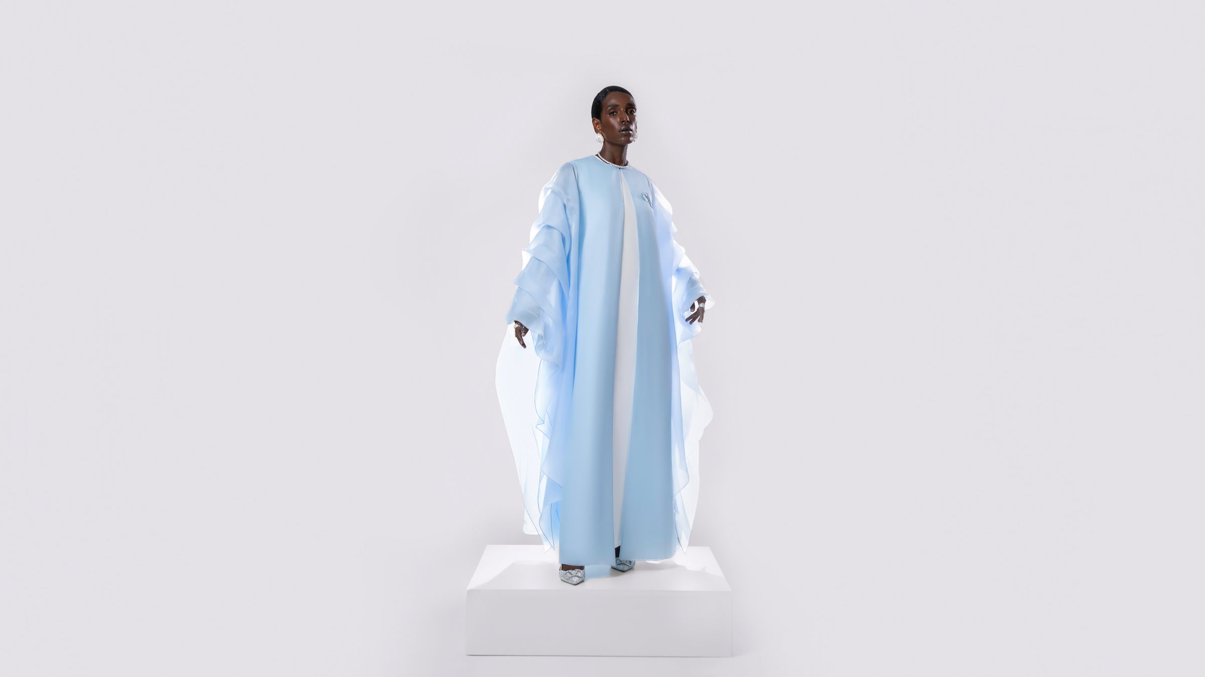 #dasha-dubai-luxury-abaya-fahda