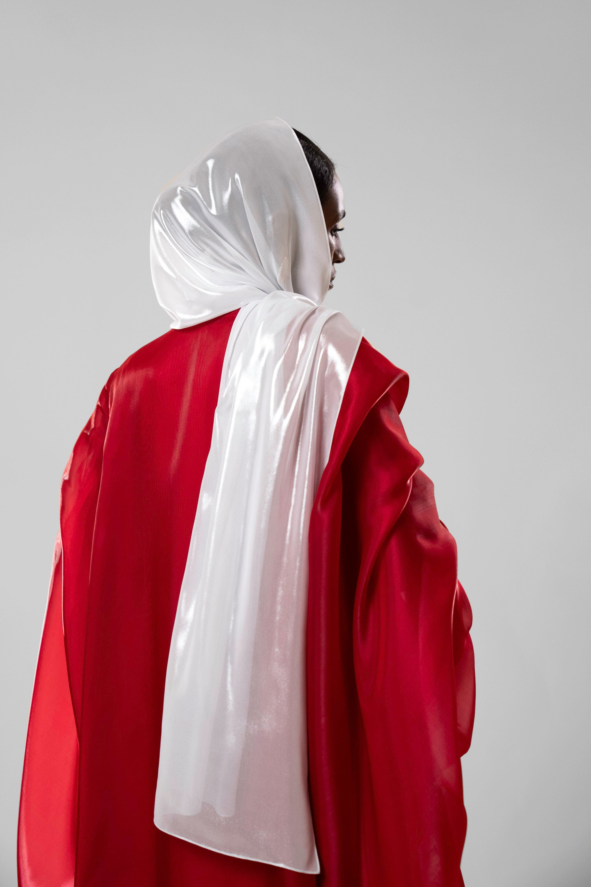 الثلج الفضي - وشاح شيفون