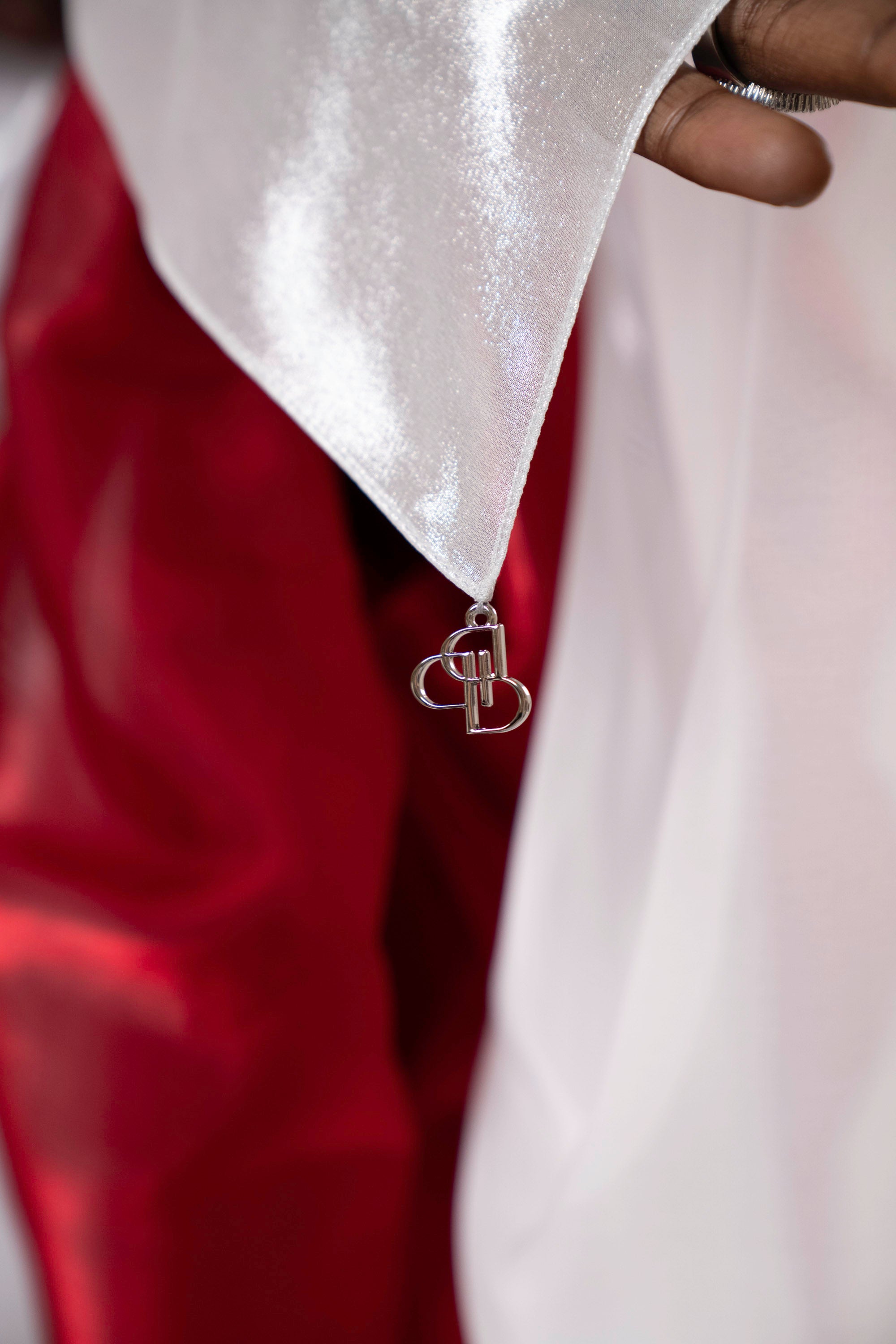 الثلج الفضي - وشاح شيفون