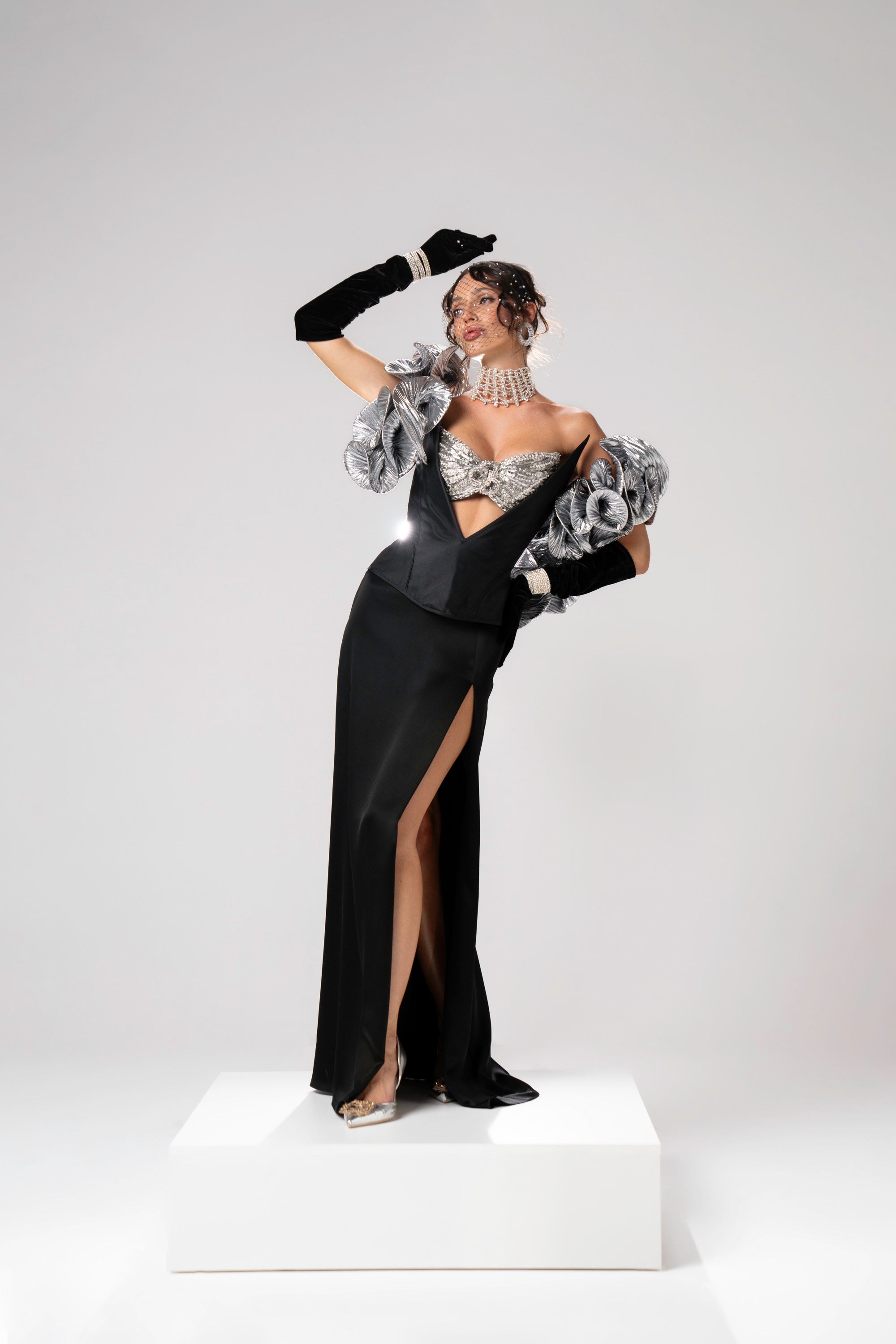 Donna – Lunar majesty