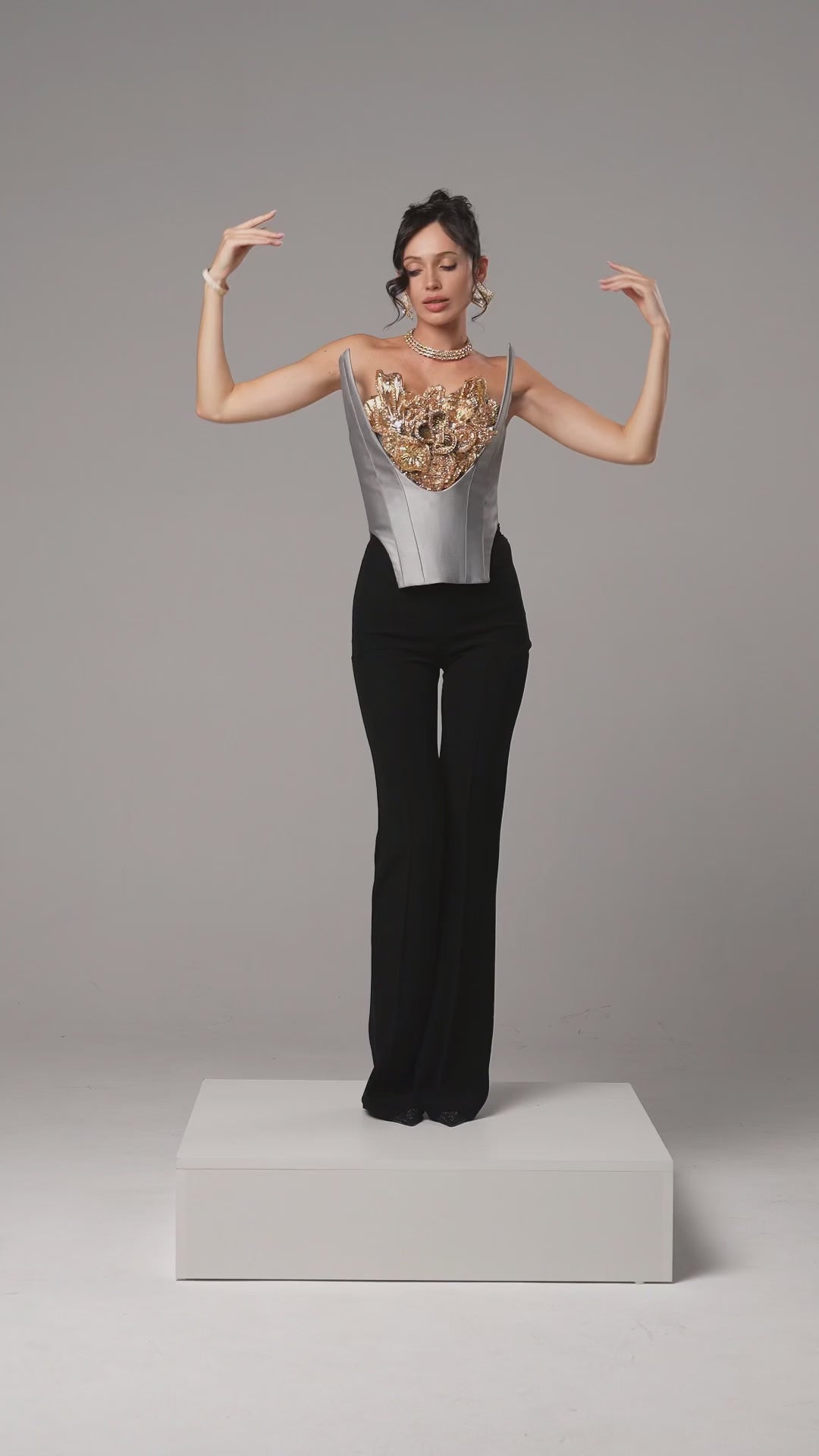 Solmira - Golden Bloom